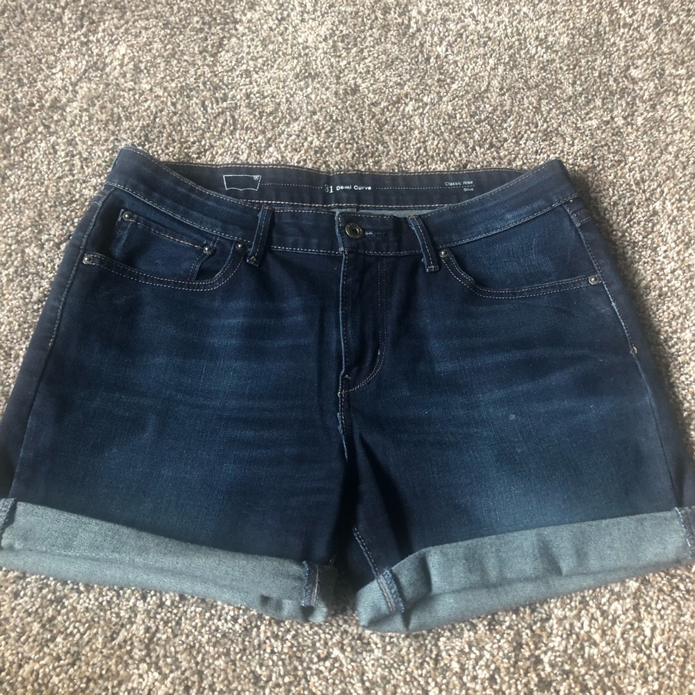 Levi Jean Shorts